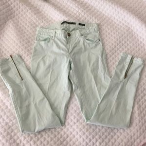 Zara Women - Light Pastel Green Slim Fit Pants - Size 6
